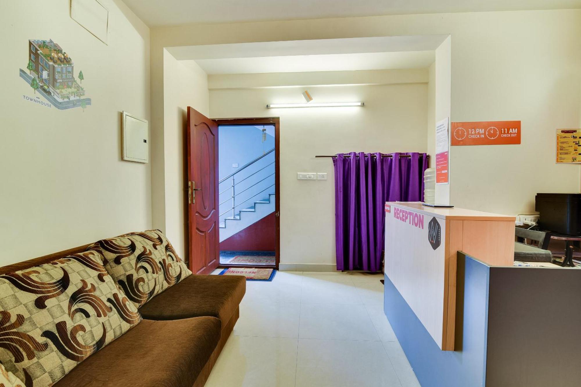 Oyo Flagship Lotus Lakeview Apartments Singānallūr Εξωτερικό φωτογραφία